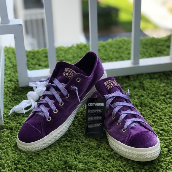 NWT Converse Ctas OX Night Purple Gold Velvet Y/W - Picture 4 of 5